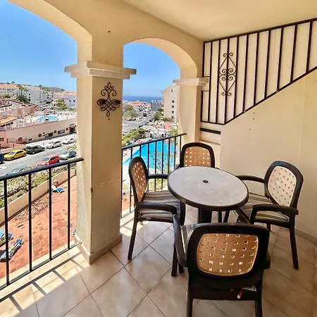 Studio In Castle Harbour With Pool Viewc012 Apartment Los Cristianos (Tenerife)